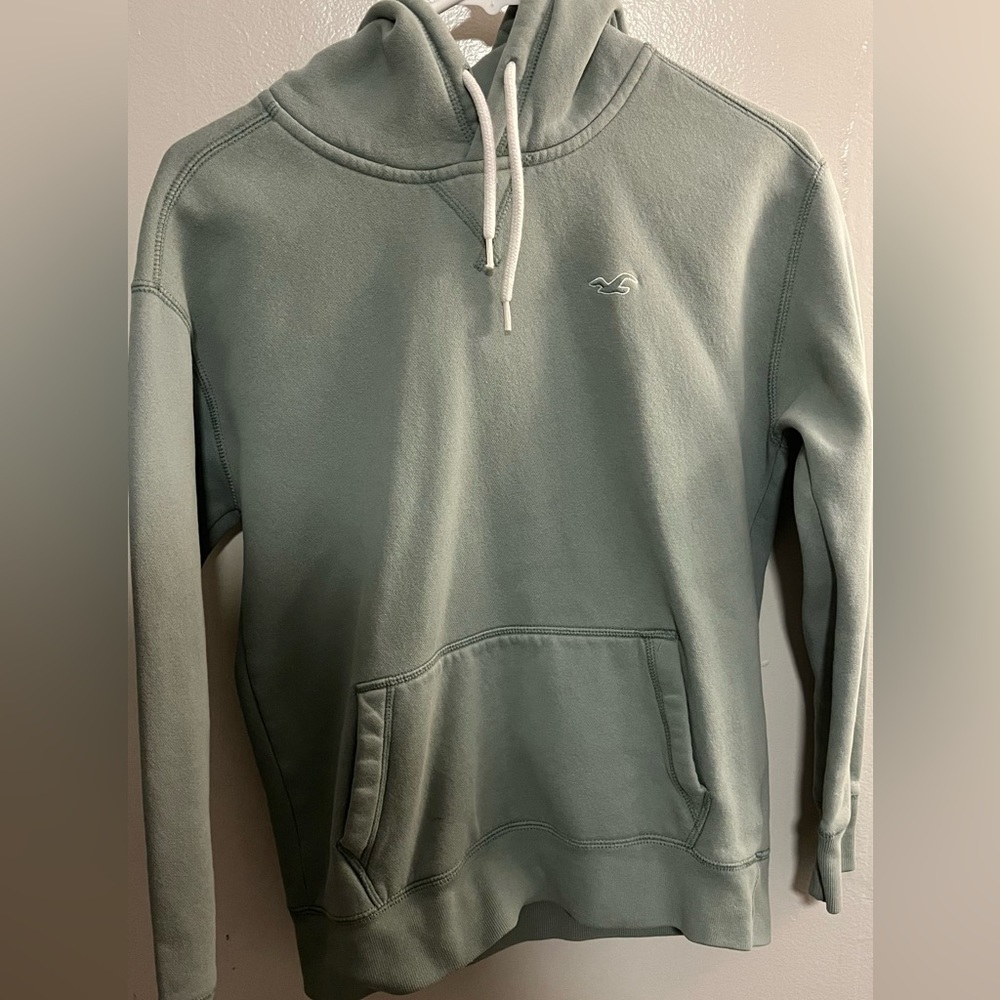 Green girls hollister sweatshirt